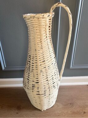 Vintage 80’s Boho White Wicker Rattan Woven Floor Basket Vase, 26 inches tall